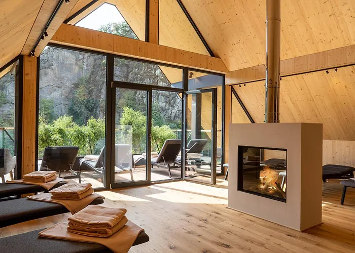 Ruland's Brunnenhaus Otel 4*